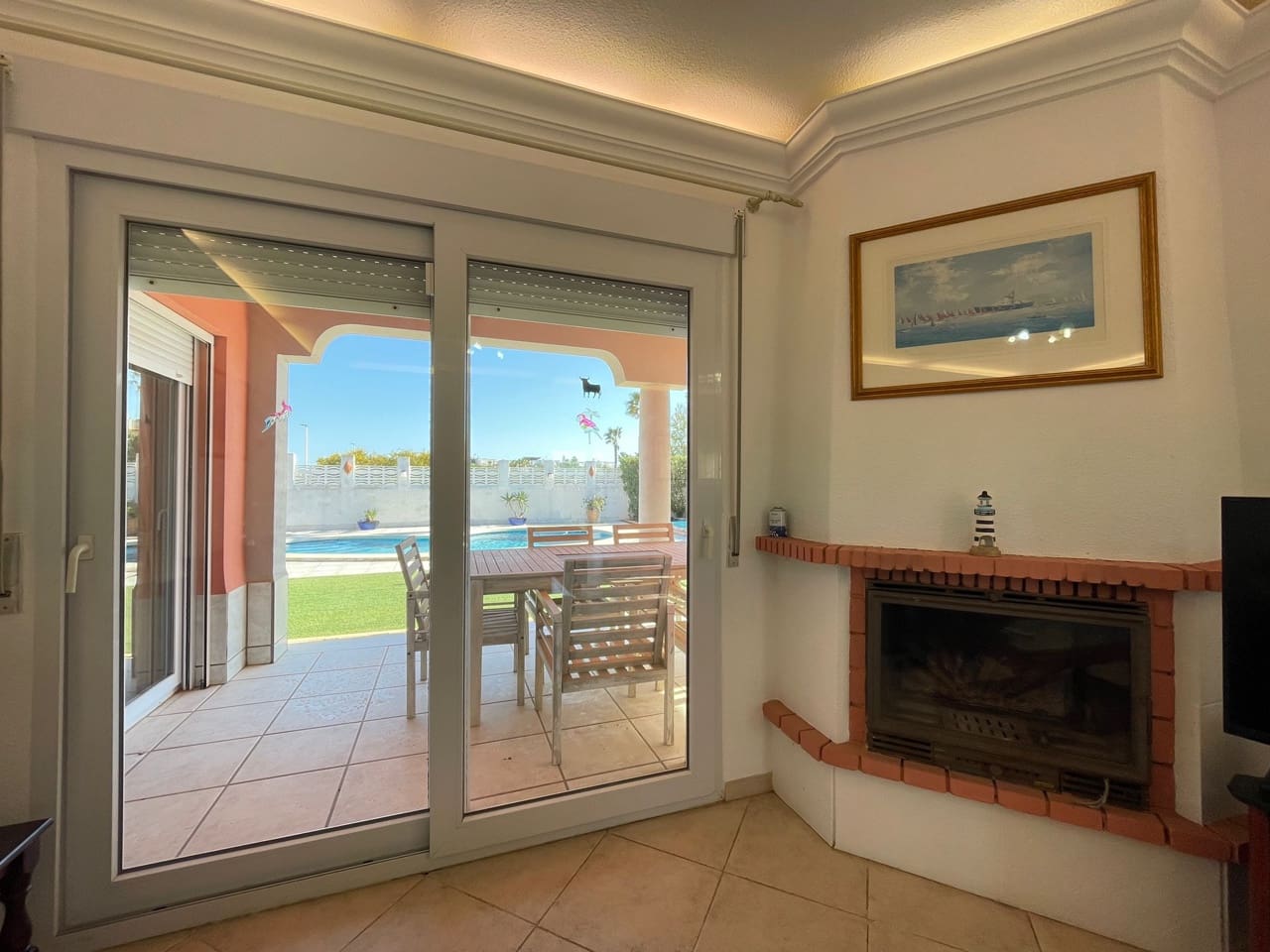 3 bedroom Villa for sale in La Manga del Mar Menor with pool garage - € 369,000 (Ref: 10011790)