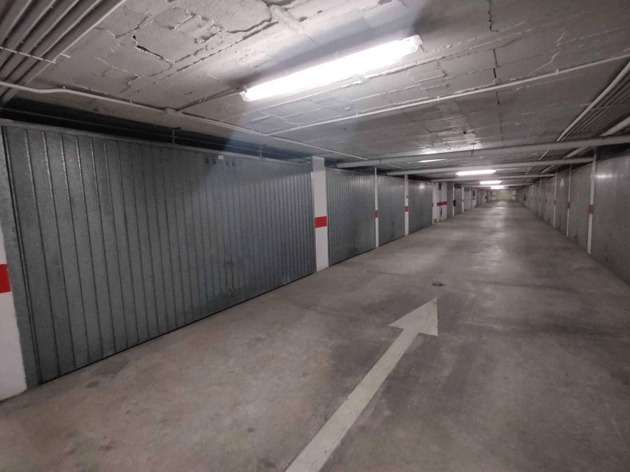 Garage for sale in La Manga del Mar Menor - € 40,000 (Ref: 10011791)