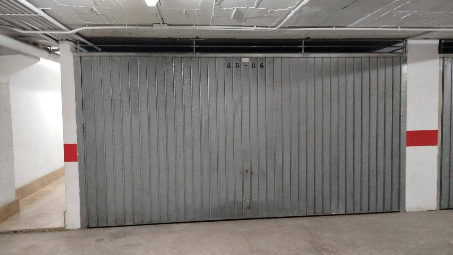 Garage for sale in La Manga del Mar Menor - € 40,000 (Ref: 10011791)