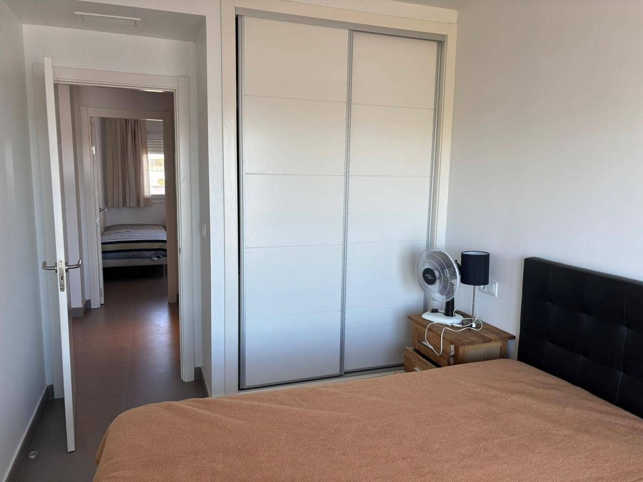 2 soverom Leilighet til salgs i La Manga del Mar Menor med svømmebasseng garasje - € 189 000 (Ref: 10011792)