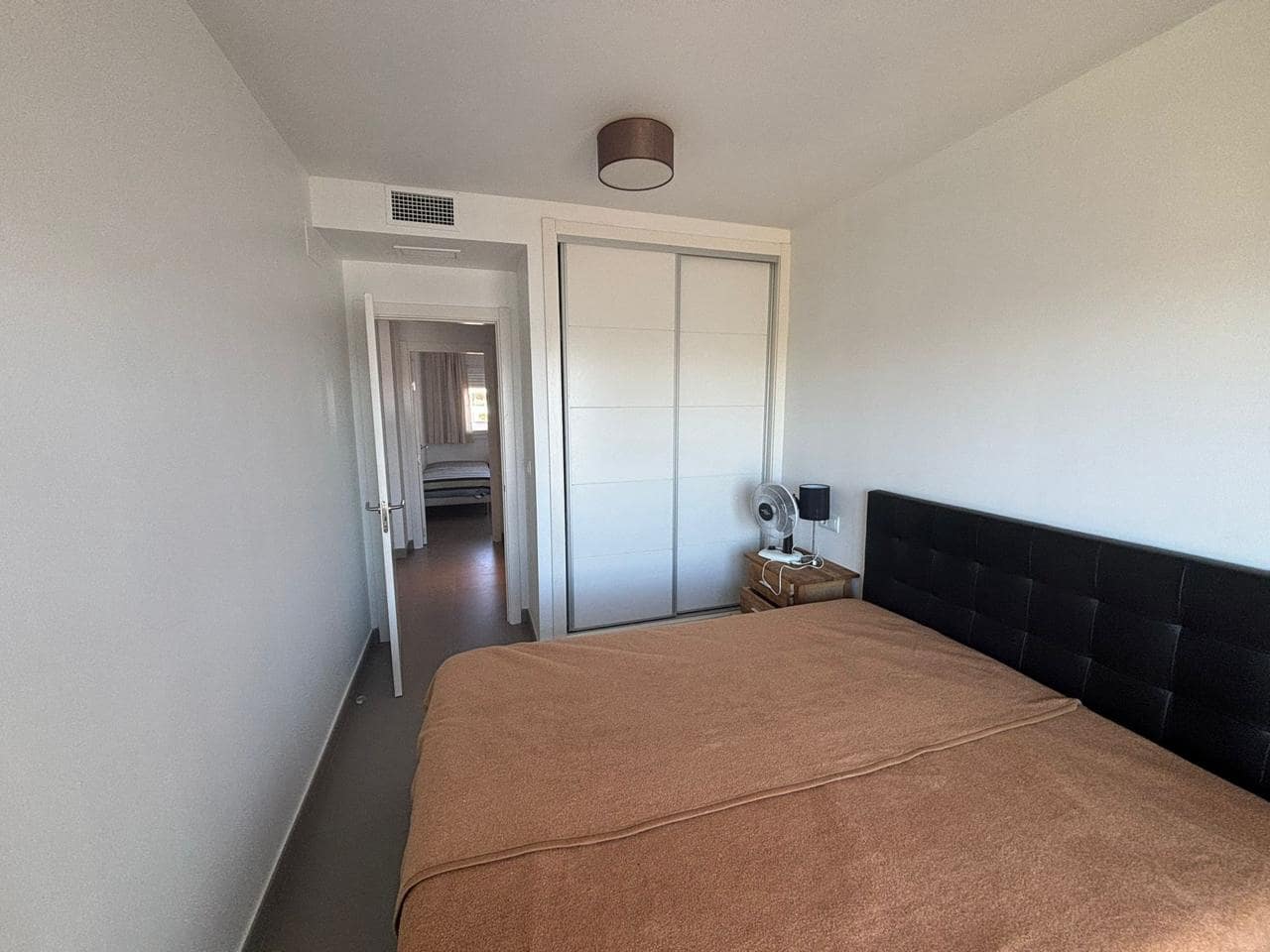 2 soverom Leilighet til salgs i La Manga del Mar Menor med svømmebasseng garasje - € 189 000 (Ref: 10011792)