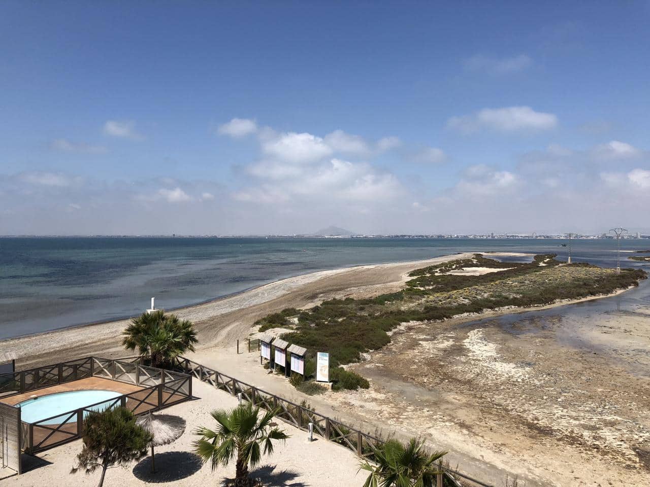 2 soverom Leilighet til salgs i La Manga del Mar Menor med svømmebasseng garasje - € 189 000 (Ref: 10011792)
