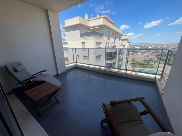3 soverom Leilighet til salgs i La Manga del Mar Menor med svømmebasseng garasje - € 350 000 (Ref: 10011793)