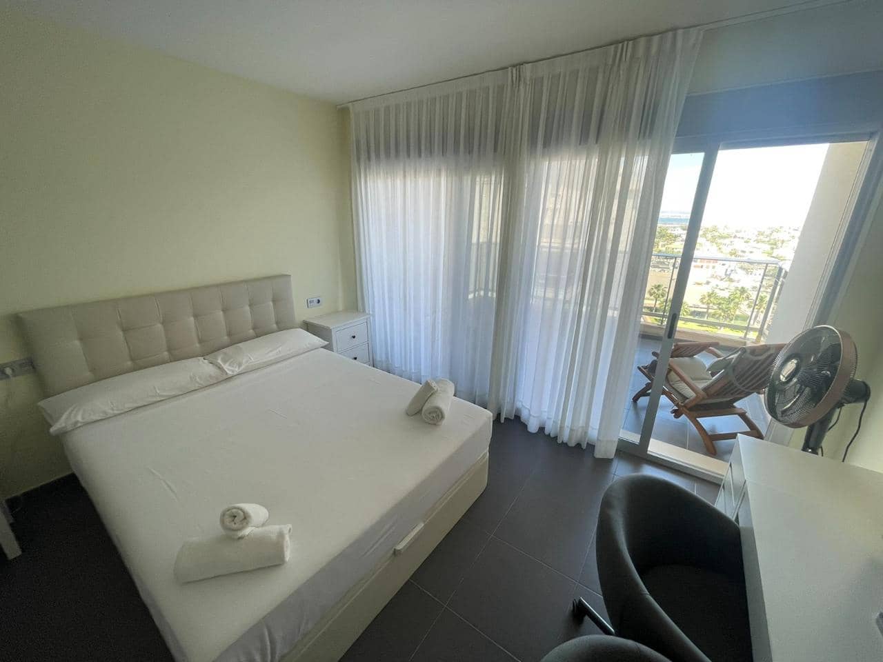 3 bedroom Flat for sale in La Manga del Mar Menor with pool garage - € 350,000 (Ref: 10011793)