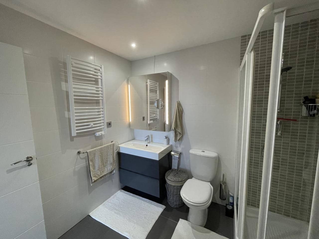 Piso de 3 habitaciones en La Manga del Mar Menor en venta con piscina garaje - 395.000 € (Ref: 10011794)