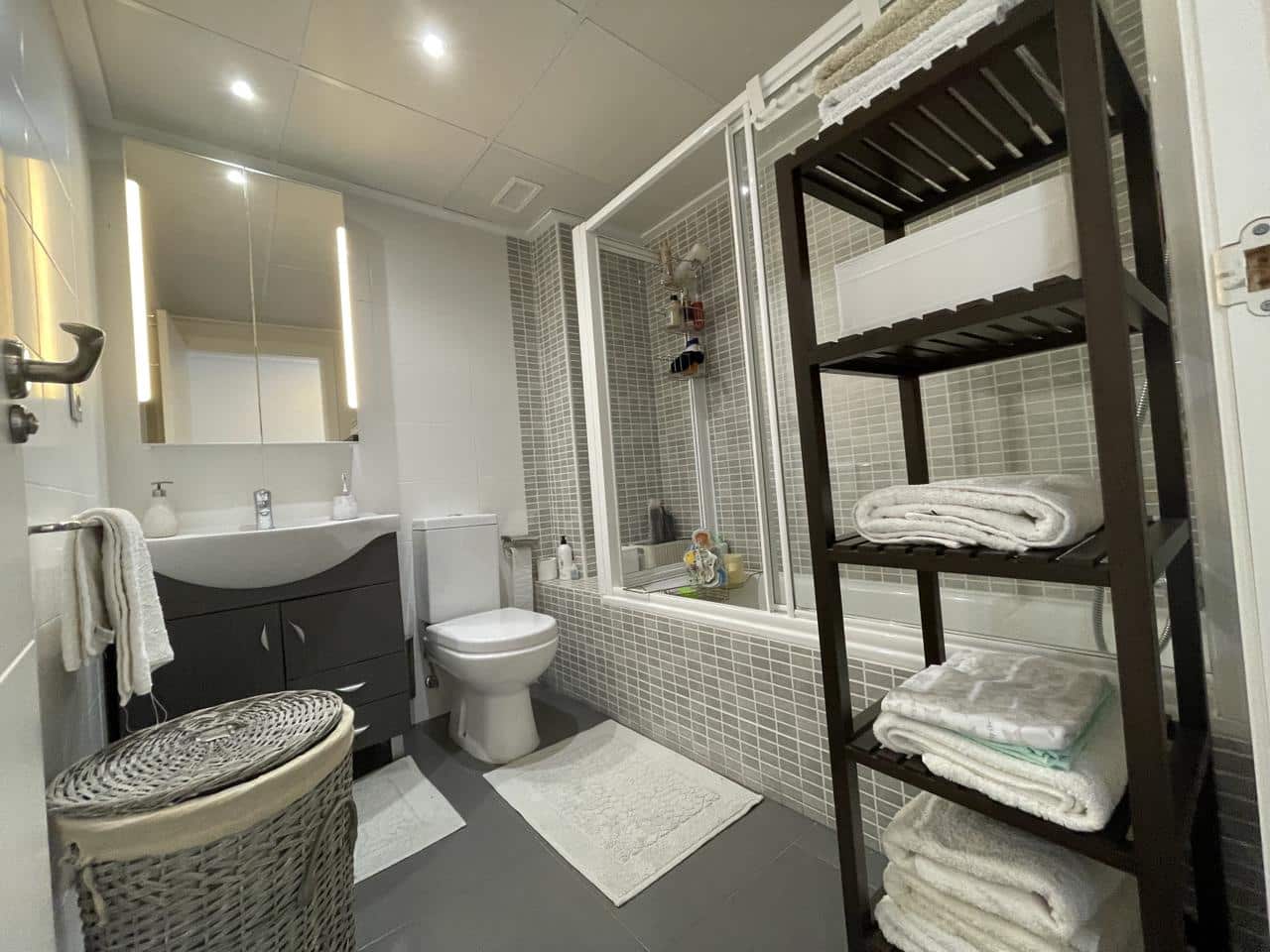 Piso de 3 habitaciones en La Manga del Mar Menor en venta con piscina garaje - 395.000 € (Ref: 10011794)