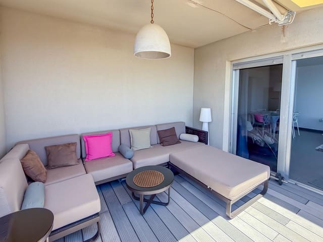 Piso de 3 habitaciones en La Manga del Mar Menor en venta con piscina garaje - 395.000 € (Ref: 10011794)