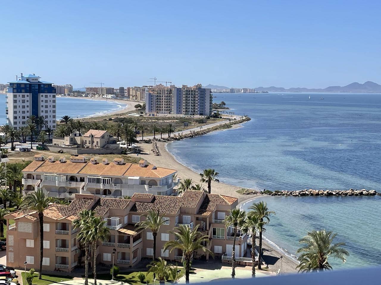 Piso de 3 habitaciones en La Manga del Mar Menor en venta con piscina garaje - 395.000 € (Ref: 10011794)