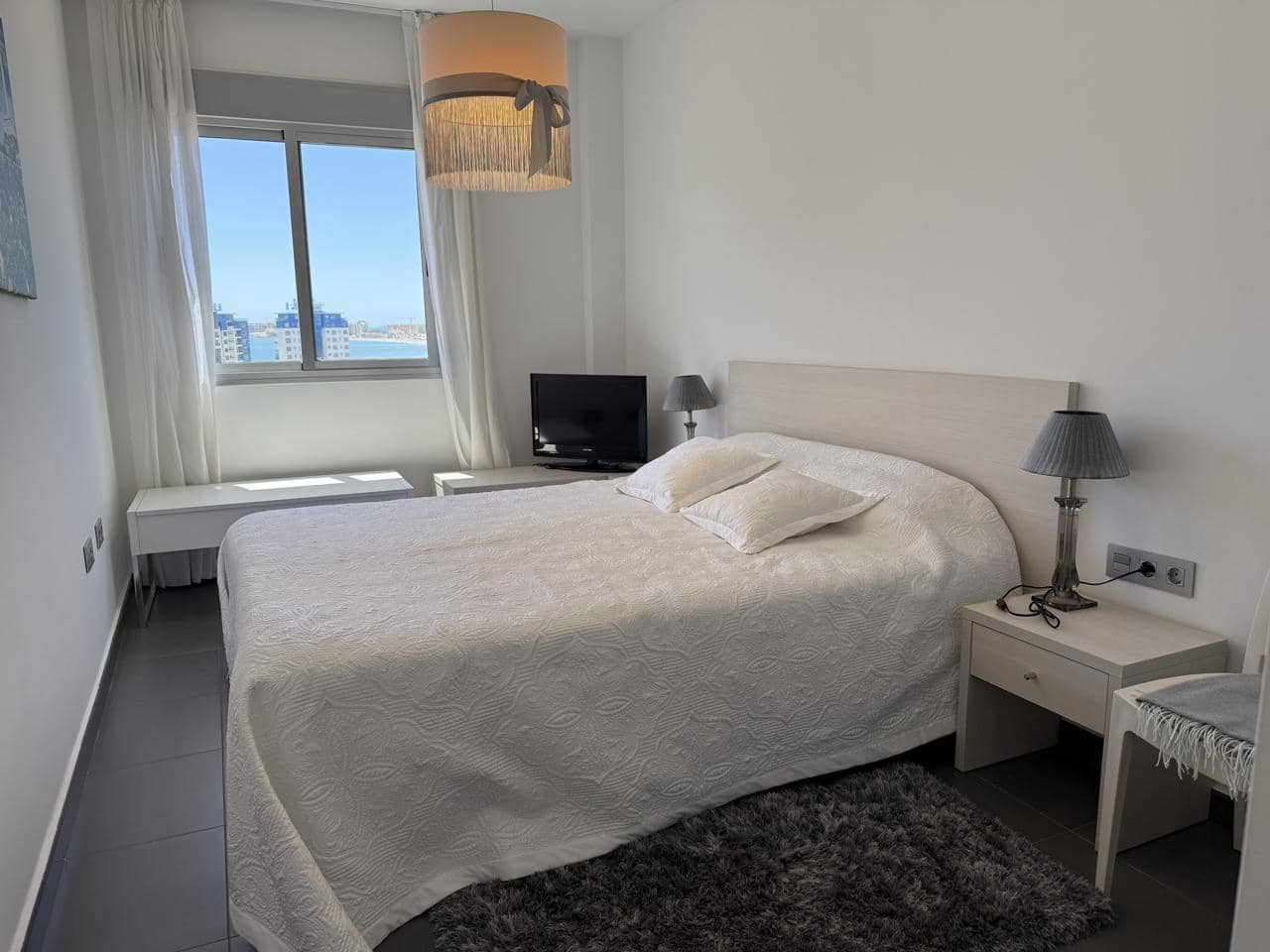 Piso de 3 habitaciones en La Manga del Mar Menor en venta con piscina garaje - 395.000 € (Ref: 10011794)