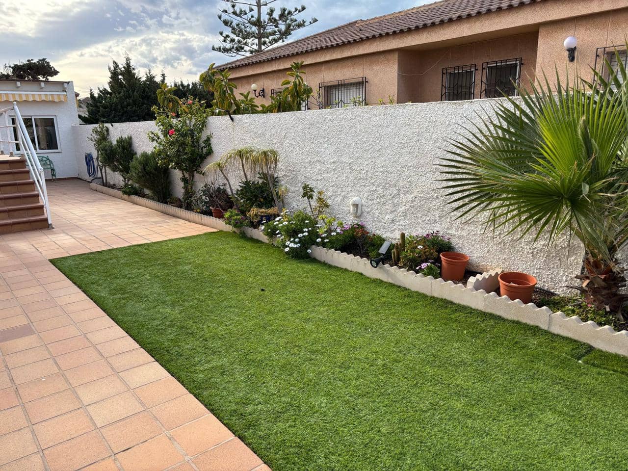 6 sypialnia Willa na sprzedaż w La Manga del Mar Menor z basenem garażem - 610 000 € (Ref: 10011796)