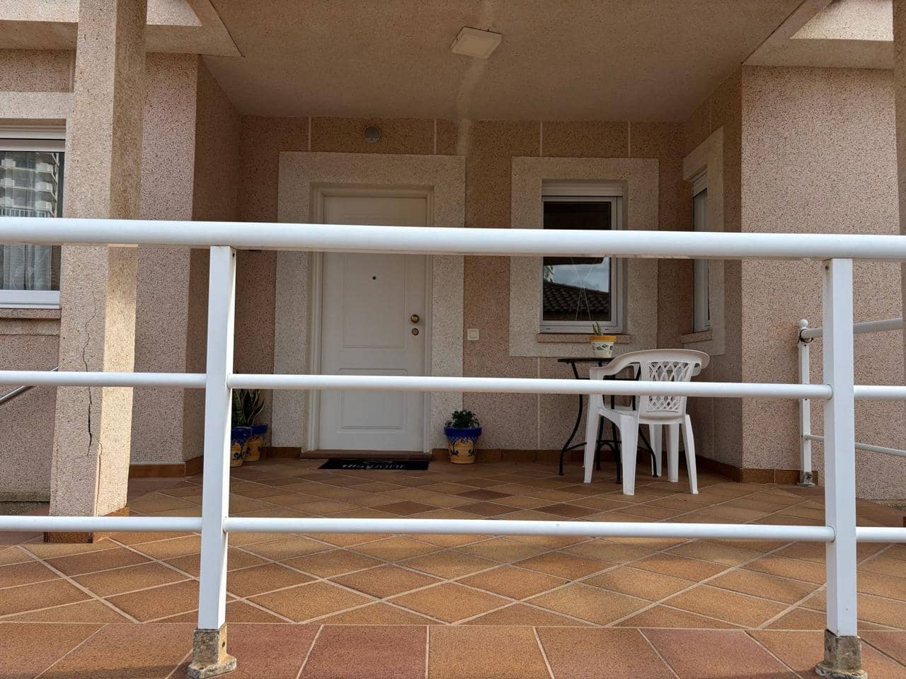 6 sypialnia Willa na sprzedaż w La Manga del Mar Menor z basenem garażem - 610 000 € (Ref: 10011796)