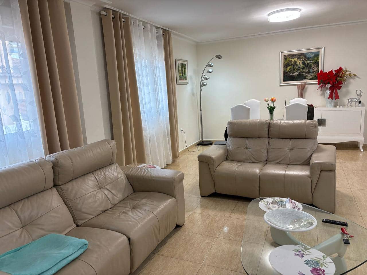 6 sypialnia Willa na sprzedaż w La Manga del Mar Menor z basenem garażem - 610 000 € (Ref: 10011796)