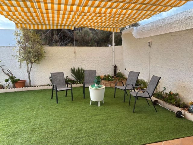 6 sypialnia Willa na sprzedaż w La Manga del Mar Menor z basenem garażem - 610 000 € (Ref: 10011796)