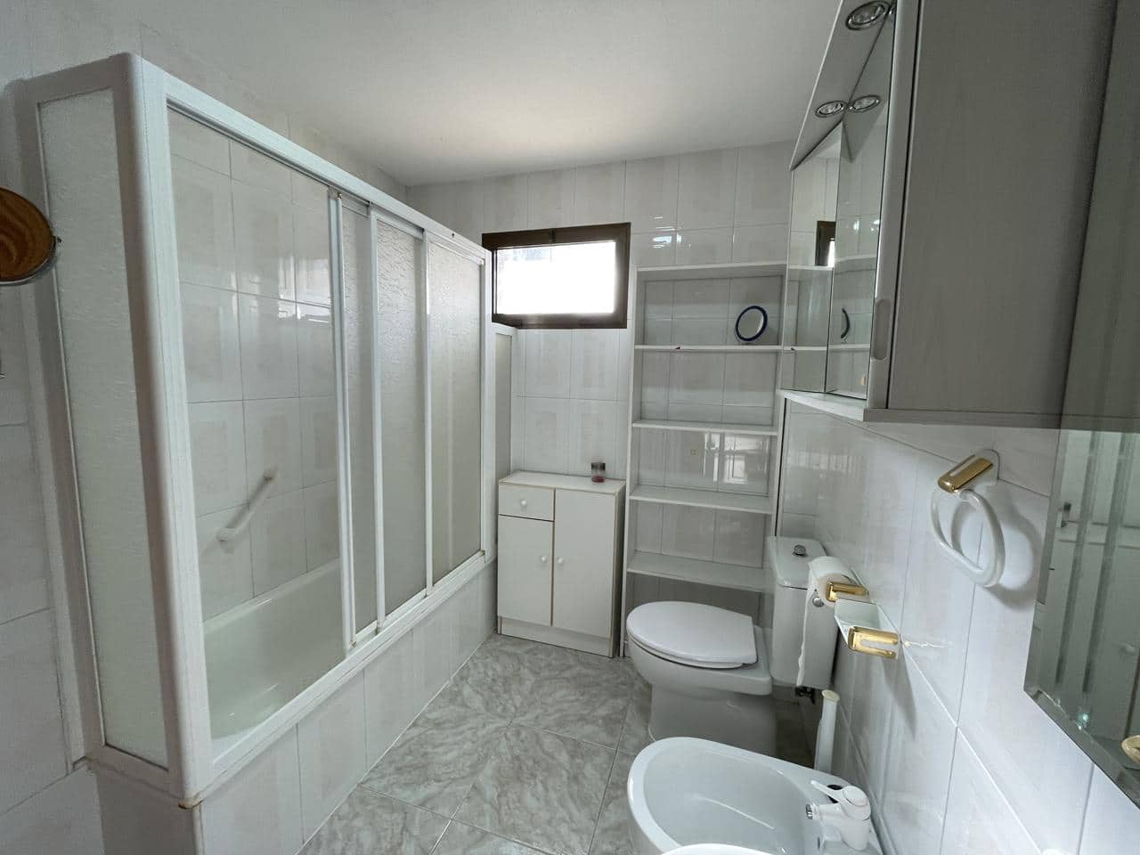 3 sypialnia Mieszkanie na sprzedaż w La Manga del Mar Menor z basenem - 220 000 € (Ref: 10011798)