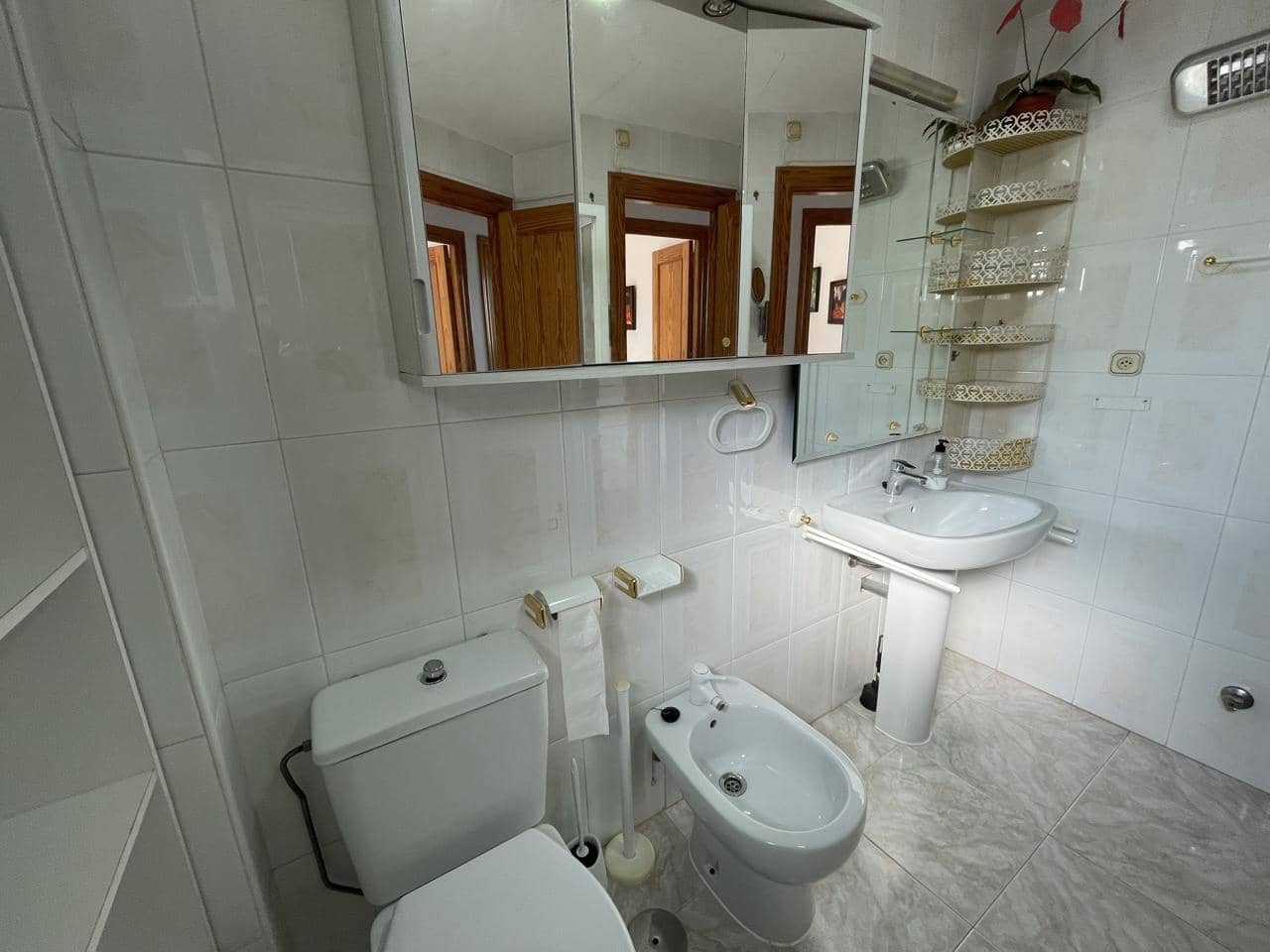 3 sypialnia Mieszkanie na sprzedaż w La Manga del Mar Menor z basenem - 220 000 € (Ref: 10011798)