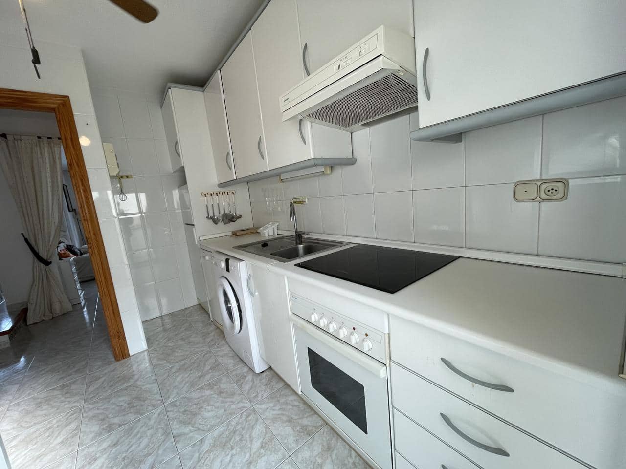 3 sypialnia Mieszkanie na sprzedaż w La Manga del Mar Menor z basenem - 220 000 € (Ref: 10011798)