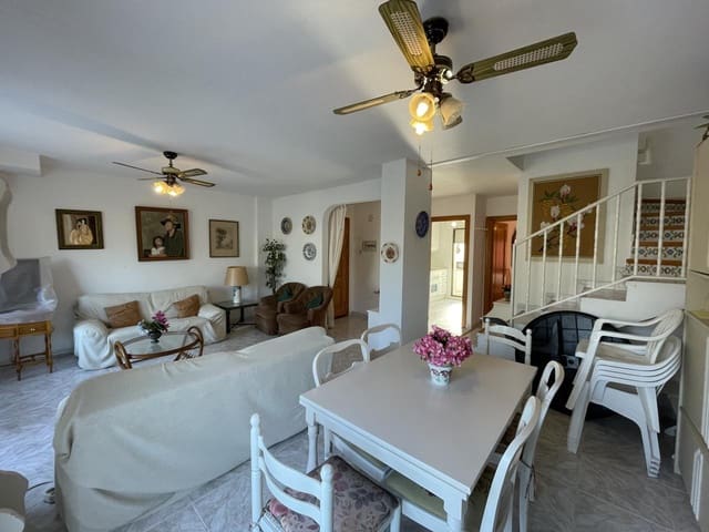 3 Zimmer Wohnung zu verkaufen in La Manga del Mar Menor mit Pool - 220.000 € (Ref: 10011798)