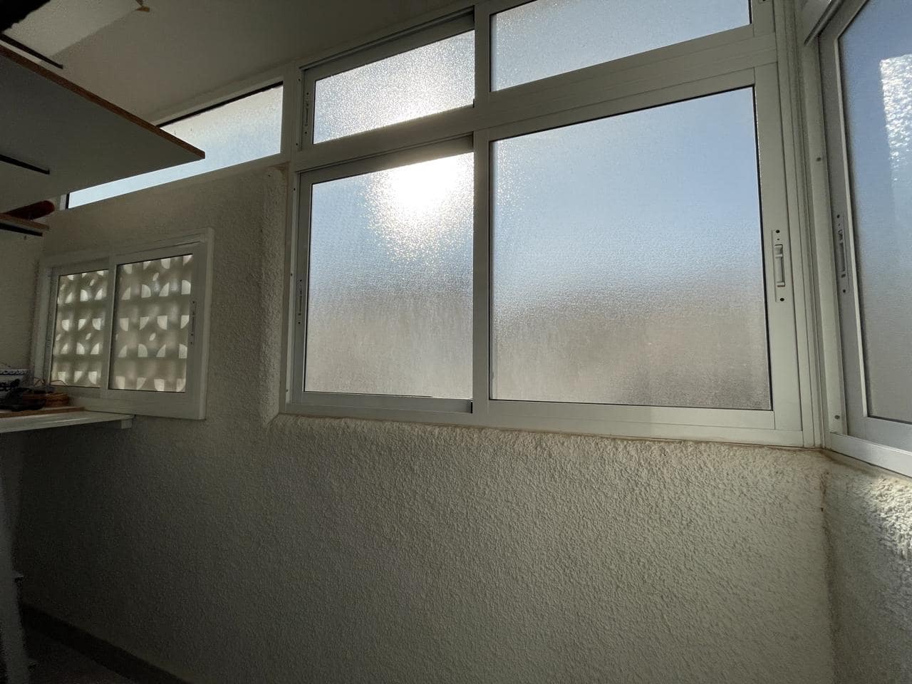 3 sypialnia Mieszkanie na sprzedaż w La Manga del Mar Menor z basenem - 220 000 € (Ref: 10011798)