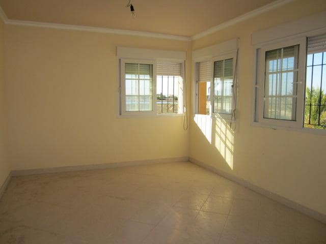3 soverom Villa til salgs i La Manga del Mar Menor med svømmebasseng garasje - € 780 000 (Ref: 10011804)