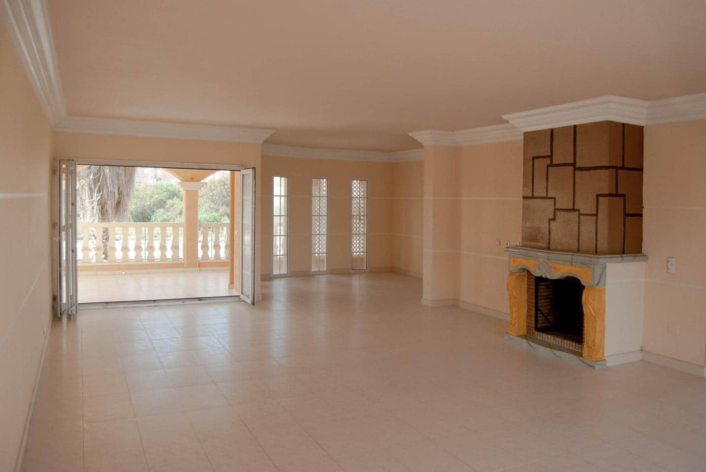 3 soverom Villa til salgs i La Manga del Mar Menor med svømmebasseng garasje - € 780 000 (Ref: 10011804)