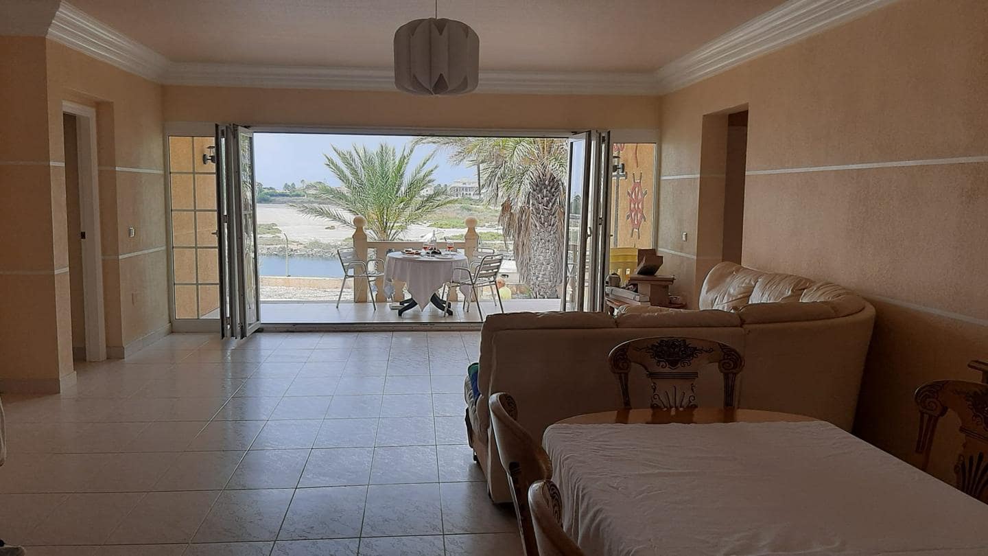 3 soverom Villa til salgs i La Manga del Mar Menor med svømmebasseng garasje - € 780 000 (Ref: 10011804)