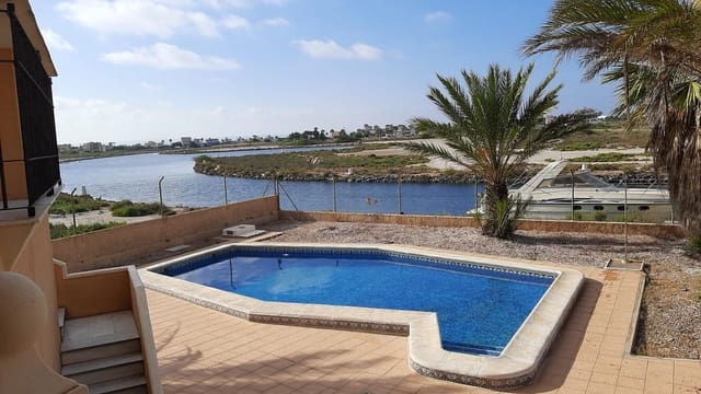 3 soverom Villa til salgs i La Manga del Mar Menor med svømmebasseng garasje - € 780 000 (Ref: 10011804)