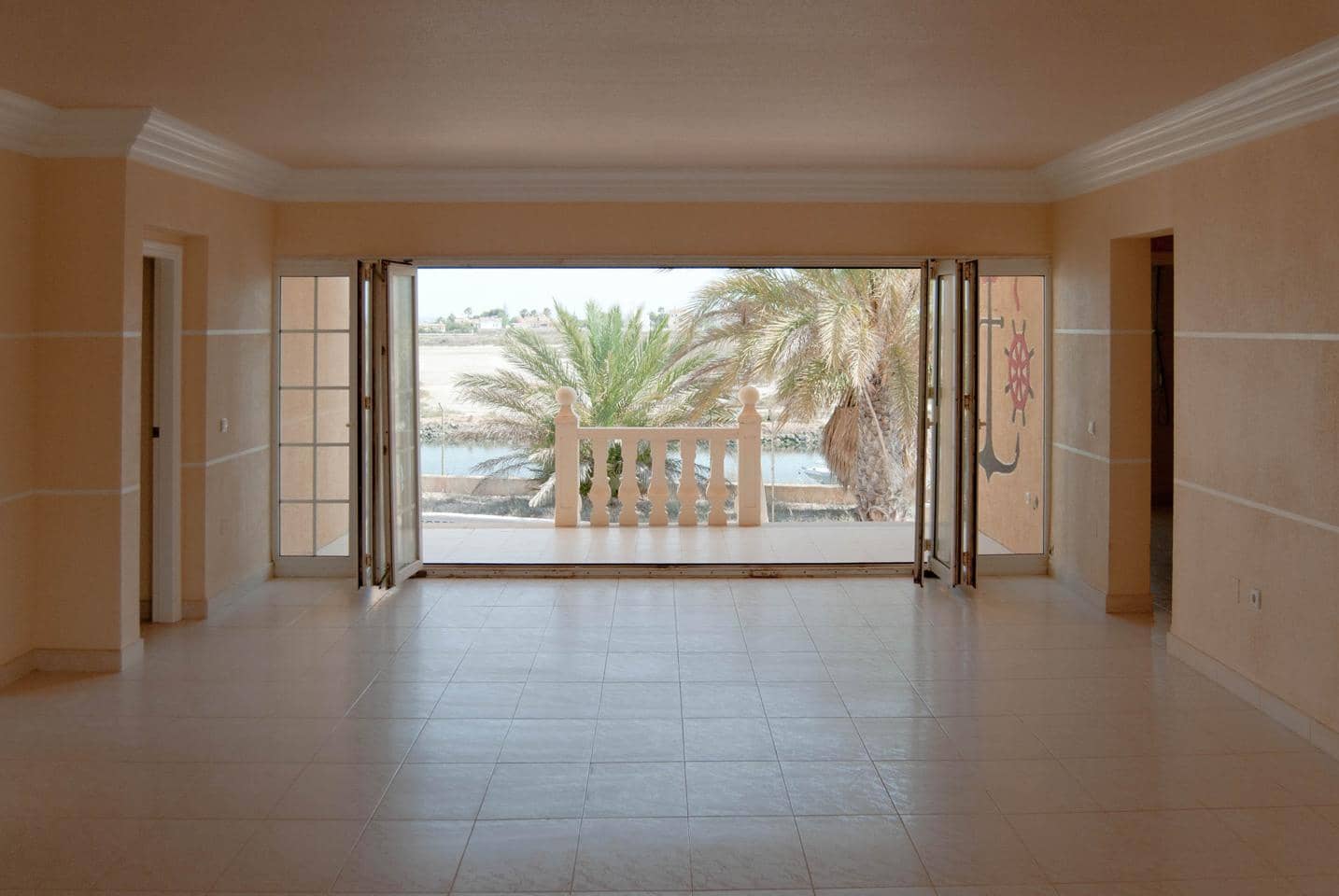 3 soverom Villa til salgs i La Manga del Mar Menor med svømmebasseng garasje - € 780 000 (Ref: 10011804)
