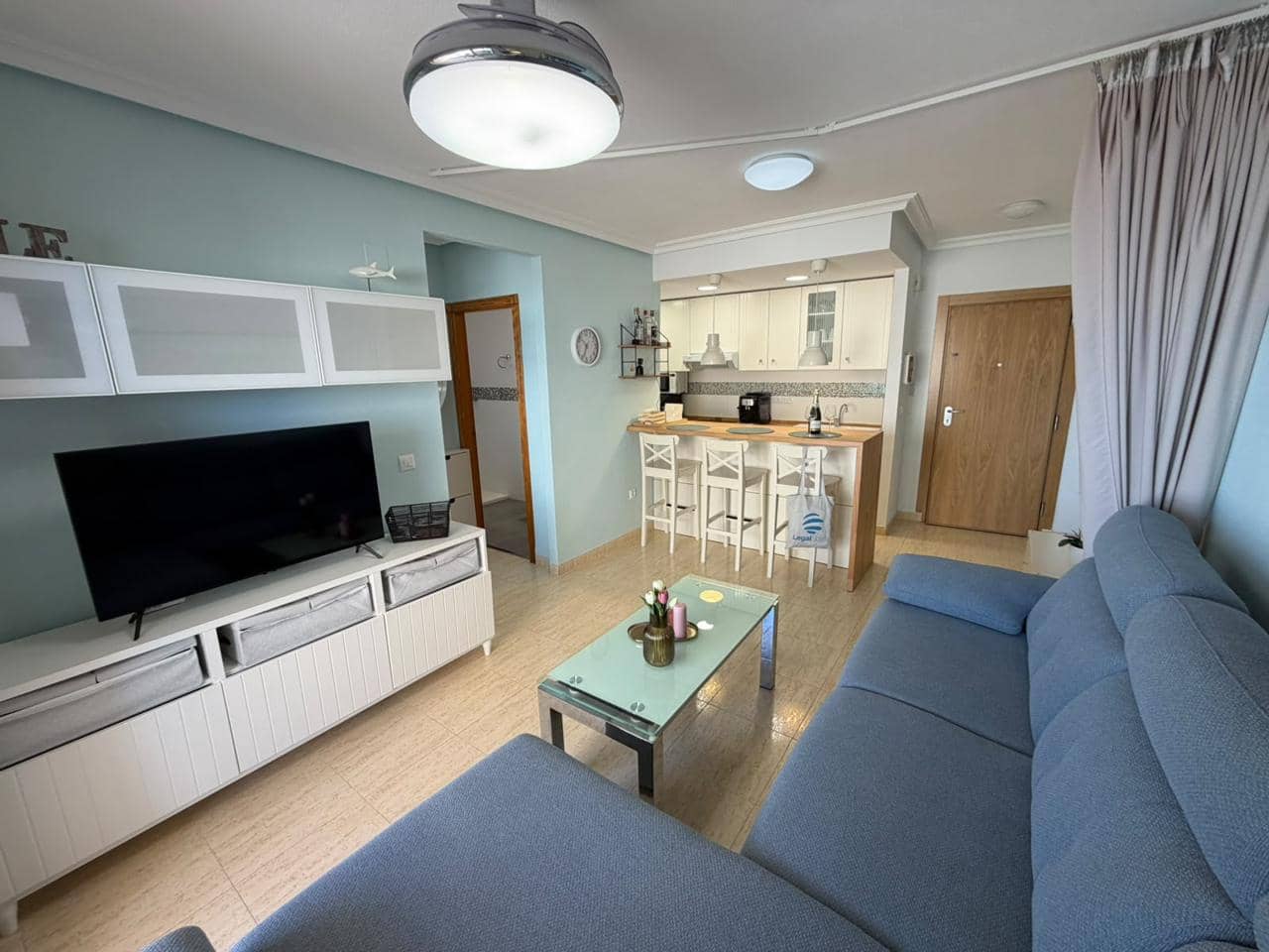 1 slaapkamer Flat te koop in La Manga del Mar Menor met zwembad garage - € 140.000 (Ref: 10016868)