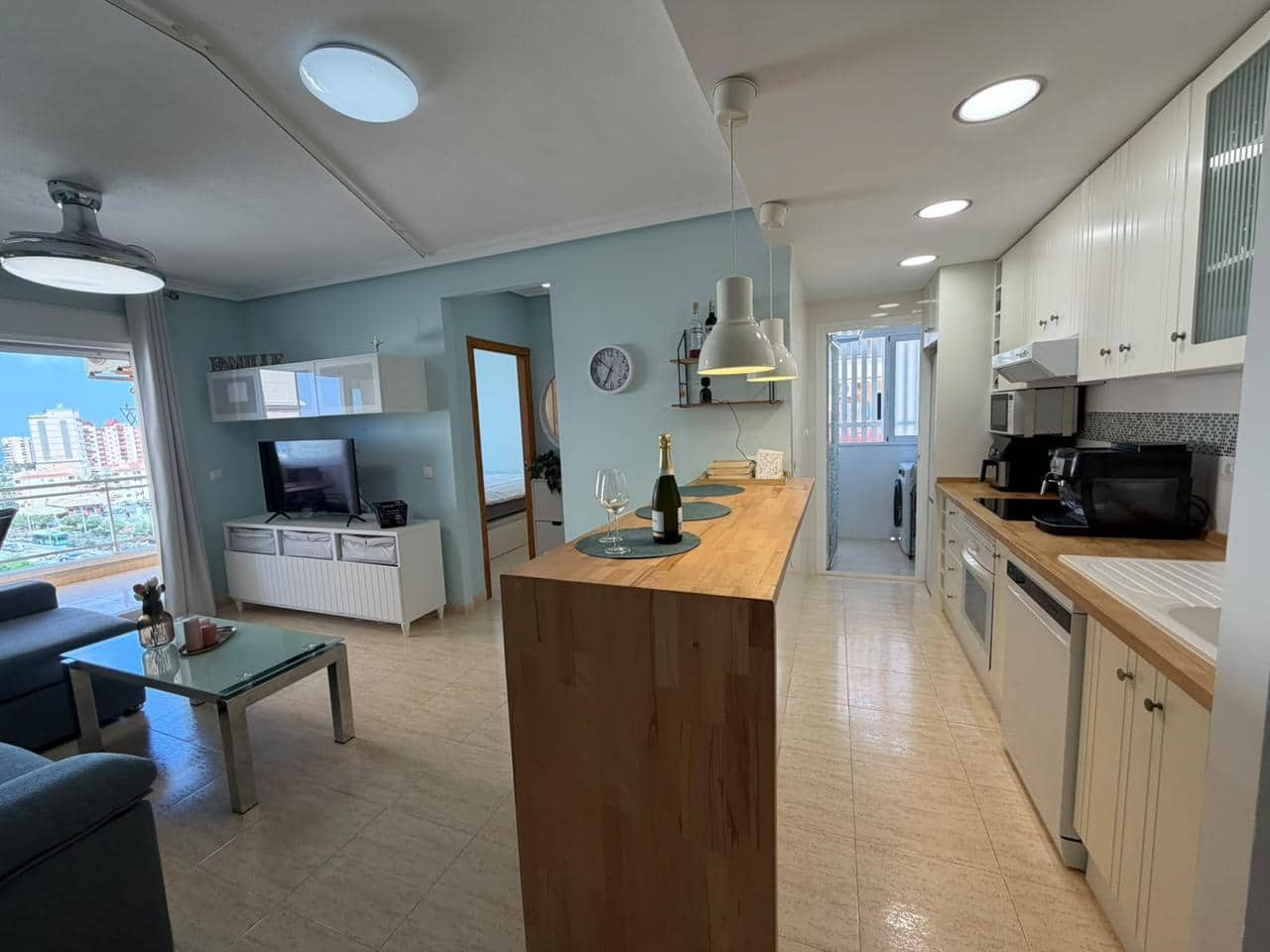 1 slaapkamer Flat te koop in La Manga del Mar Menor met zwembad garage - € 140.000 (Ref: 10016868)