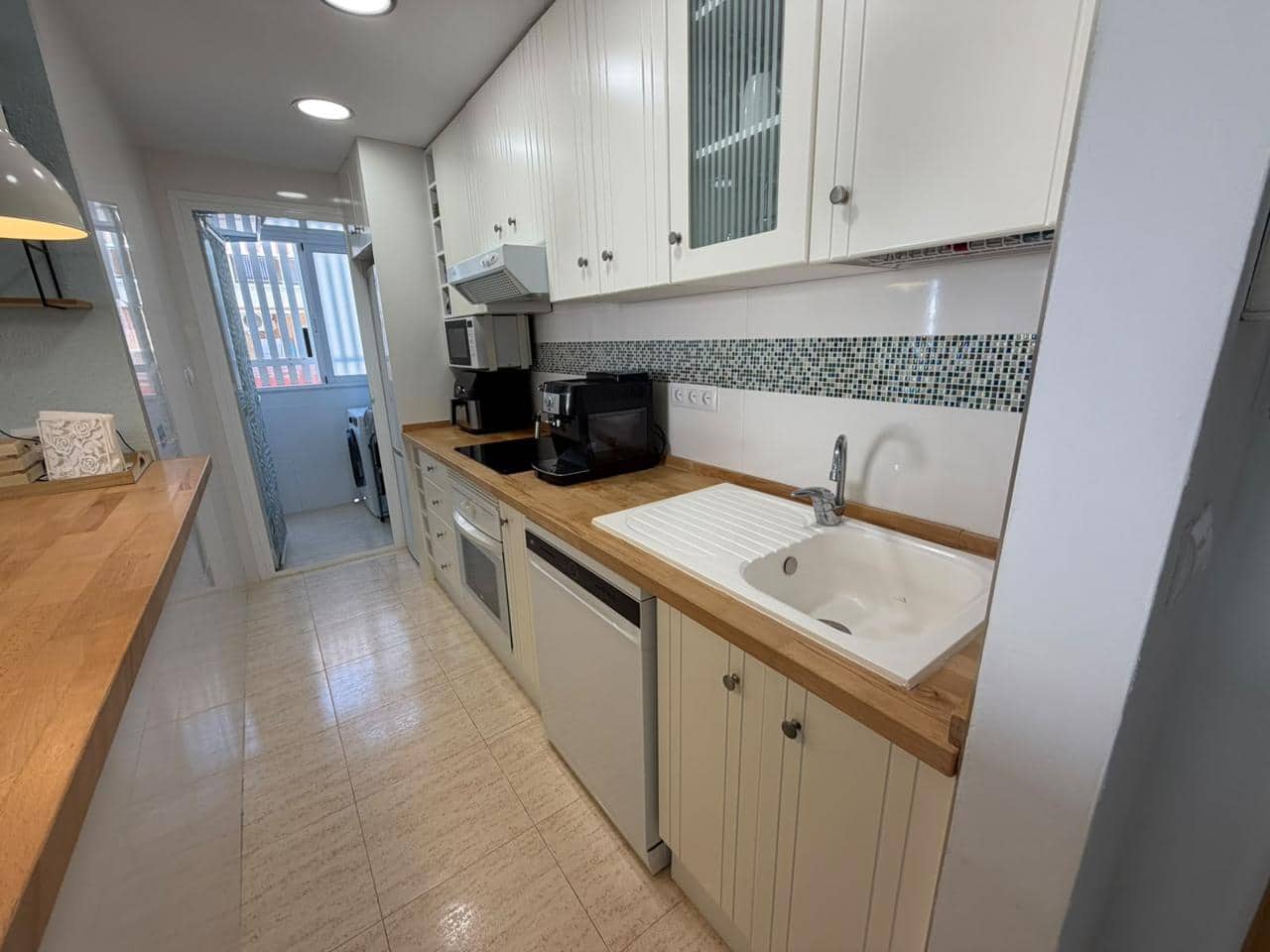 1 slaapkamer Flat te koop in La Manga del Mar Menor met zwembad garage - € 140.000 (Ref: 10016868)