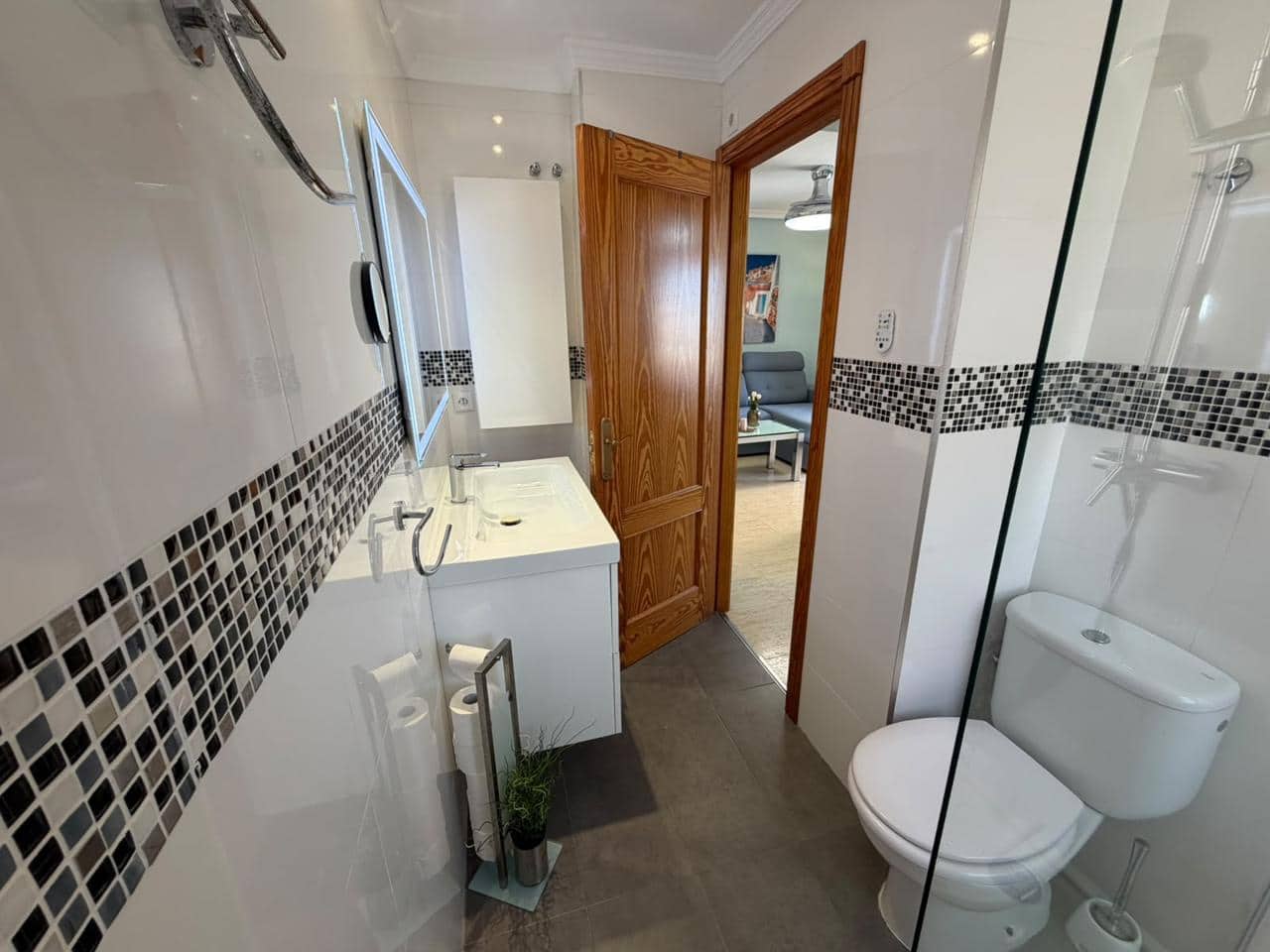 1 slaapkamer Flat te koop in La Manga del Mar Menor met zwembad garage - € 140.000 (Ref: 10016868)