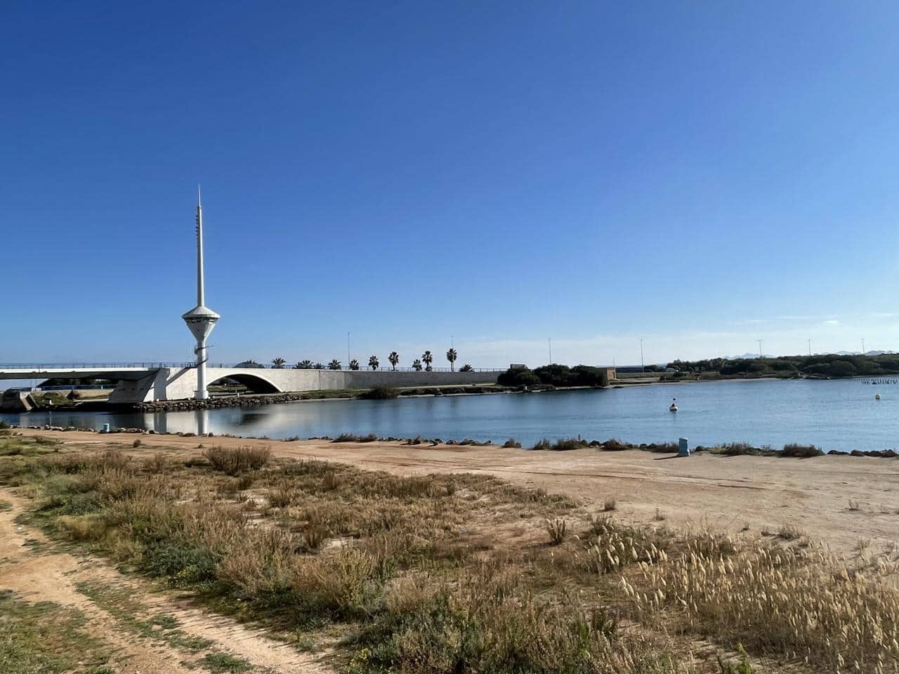 1 slaapkamer Flat te koop in La Manga del Mar Menor met zwembad garage - € 140.000 (Ref: 10016868)