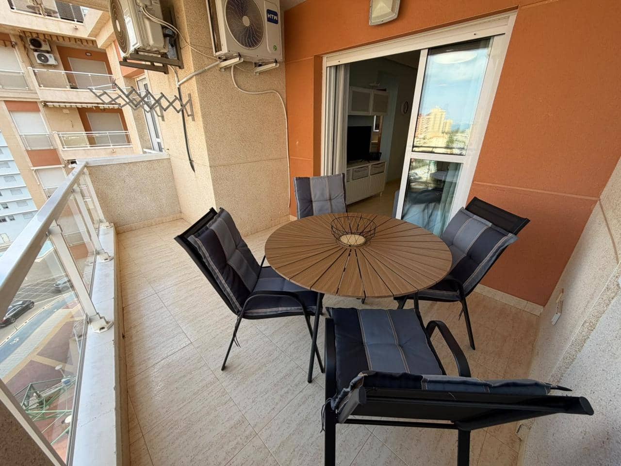 1 slaapkamer Flat te koop in La Manga del Mar Menor met zwembad garage - € 140.000 (Ref: 10016868)