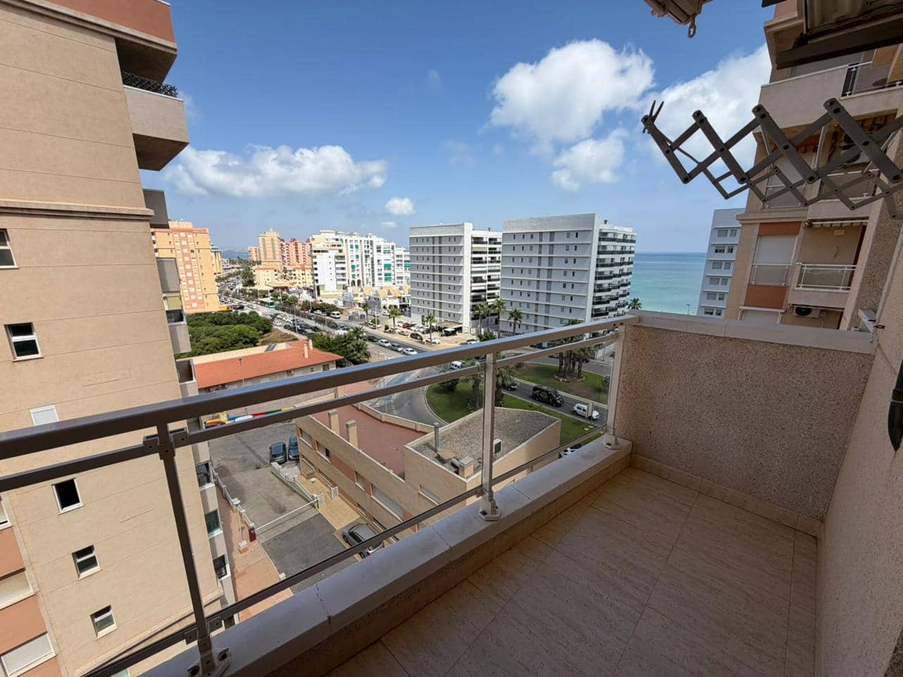 1 slaapkamer Flat te koop in La Manga del Mar Menor met zwembad garage - € 140.000 (Ref: 10016868)