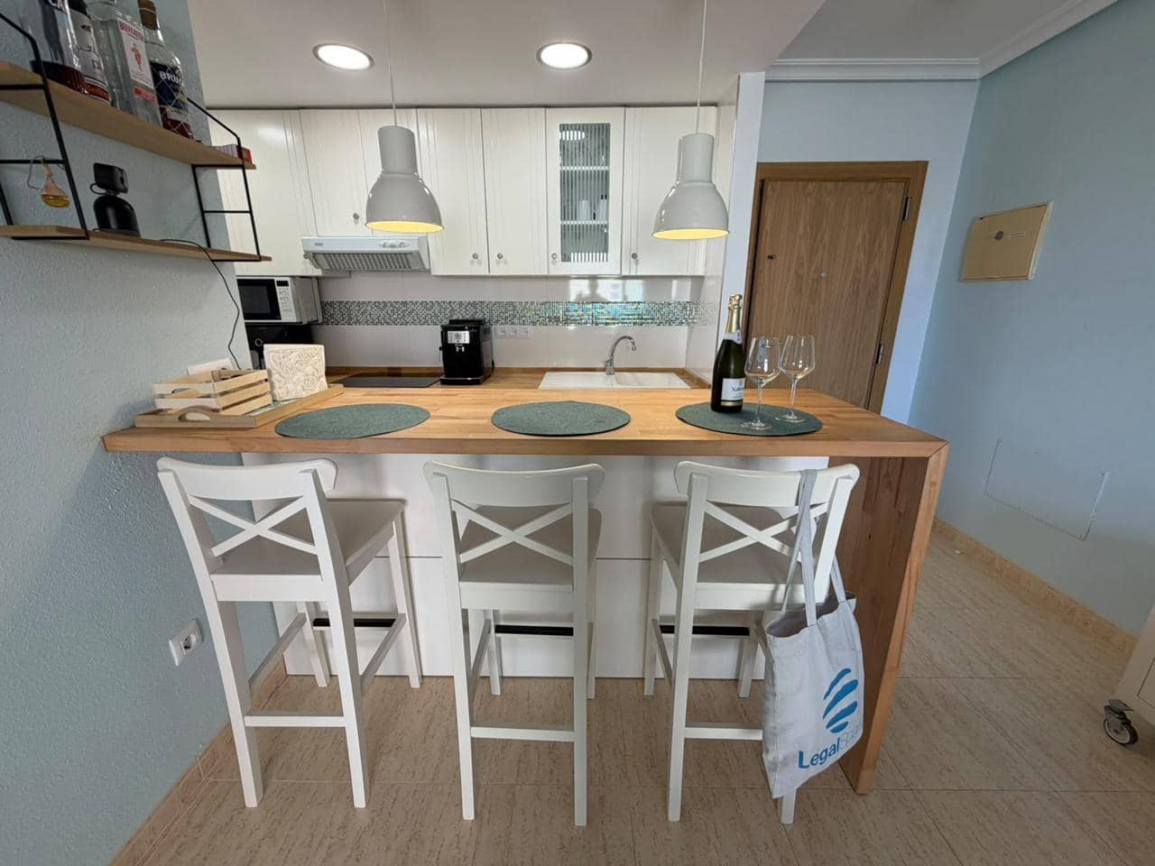 1 slaapkamer Flat te koop in La Manga del Mar Menor met zwembad garage - € 140.000 (Ref: 10016868)