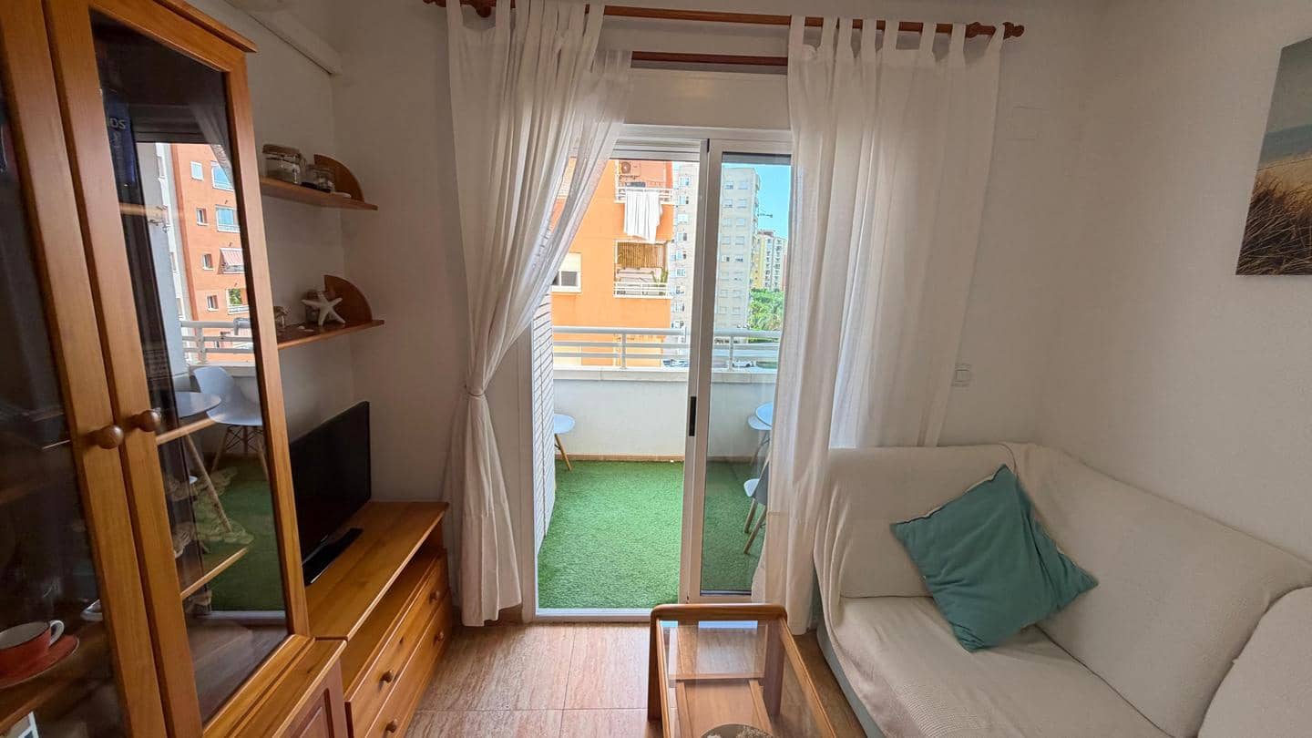 1 makuuhuone Asunto myytävänä paikassa La Manga del Mar Menor mukana uima-altaan 
autotalli - 135 000 € (Ref: 10021776)