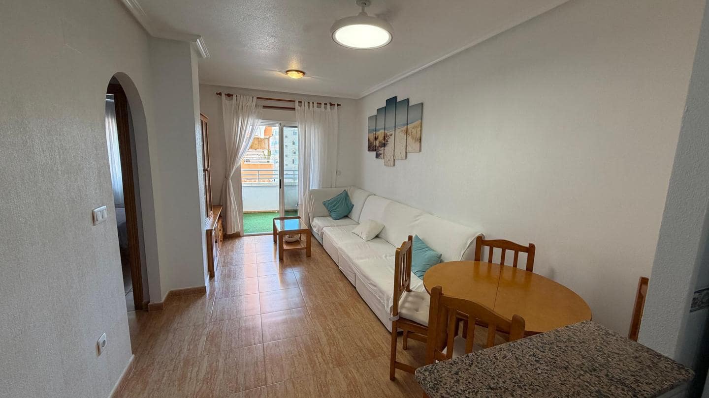 1 makuuhuone Asunto myytävänä paikassa La Manga del Mar Menor mukana uima-altaan 
autotalli - 135 000 € (Ref: 10021776)