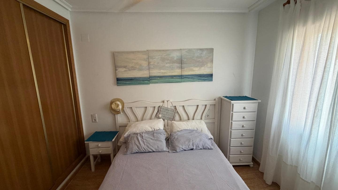 1 makuuhuone Asunto myytävänä paikassa La Manga del Mar Menor mukana uima-altaan 
autotalli - 135 000 € (Ref: 10021776)