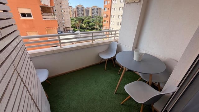 Piso de 1 habitación en La Manga del Mar Menor en venta con piscina garaje - 135.000 € (Ref: 10021776)