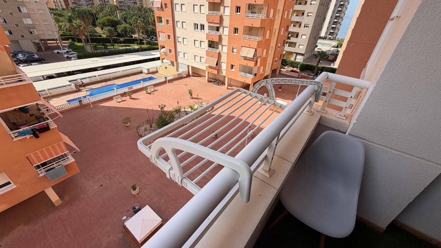 1 makuuhuone Asunto myytävänä paikassa La Manga del Mar Menor mukana uima-altaan 
autotalli - 135 000 € (Ref: 10021776)