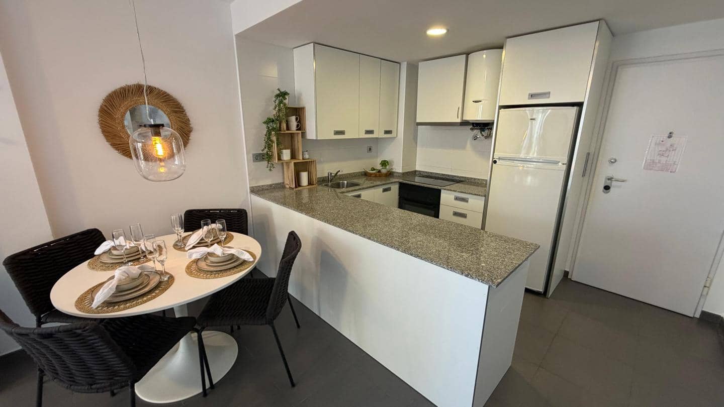 2 bedroom Flat for sale in La Manga del Mar Menor with pool garage - € 239,000 (Ref: 10023732)