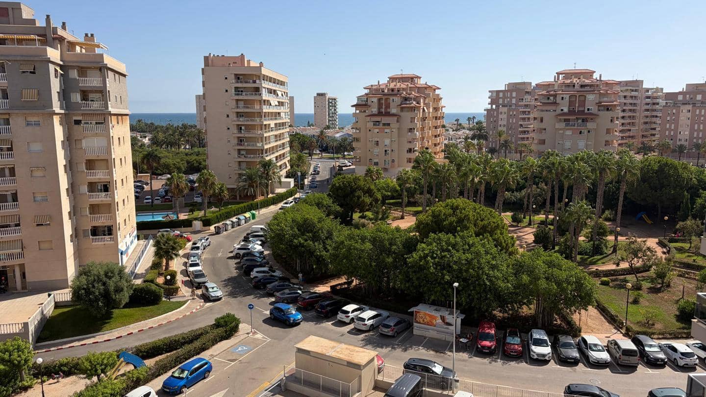 2 bedroom Flat for sale in La Manga del Mar Menor with pool garage - € 239,000 (Ref: 10023732)