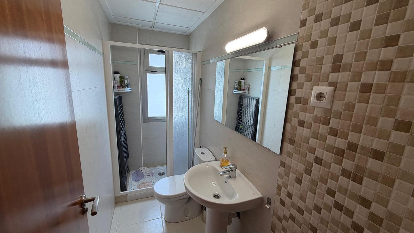 2 chambre Appartement à vendre à La Manga del Mar Menor avec piscine garage - 289 000 € (Ref: 10084937)