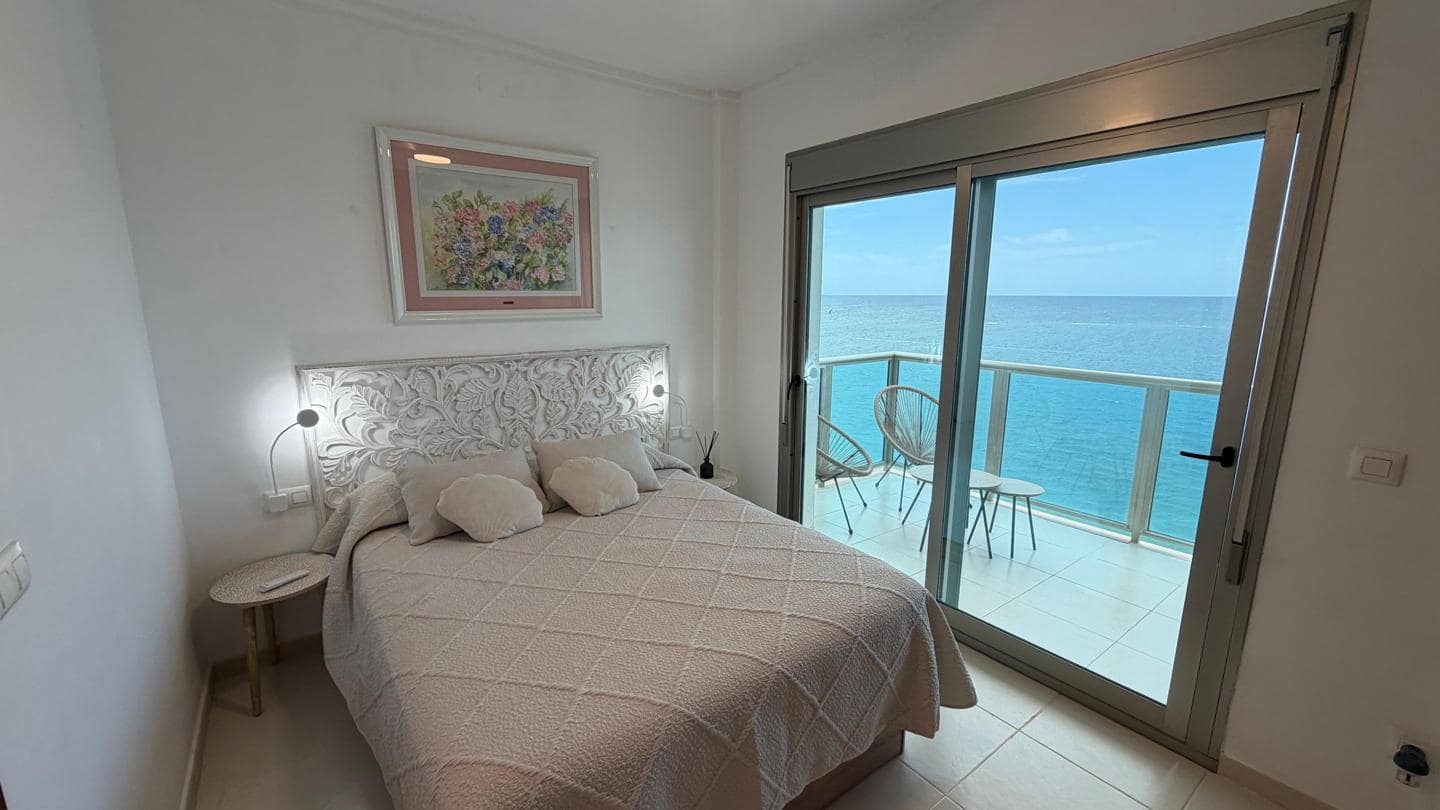 2 chambre Appartement à vendre à La Manga del Mar Menor avec piscine garage - 289 000 € (Ref: 10084937)