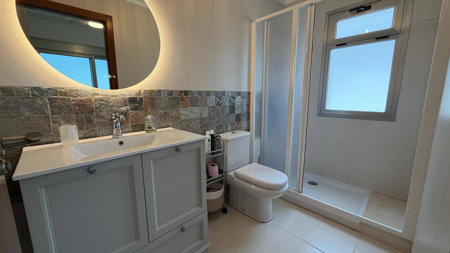 2 chambre Appartement à vendre à La Manga del Mar Menor avec piscine garage - 289 000 € (Ref: 10084937)