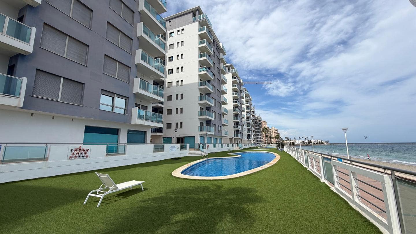 2 chambre Appartement à vendre à La Manga del Mar Menor avec piscine garage - 289 000 € (Ref: 10084937)