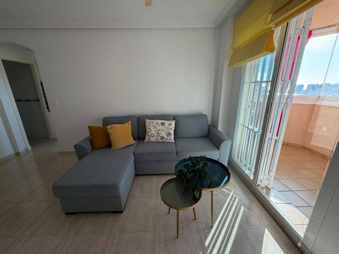 Piso de 1 habitación en La Manga del Mar Menor en venta con piscina - 145.000 € (Ref: 10113403)