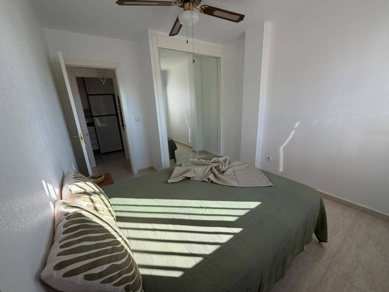 Piso de 1 habitación en La Manga del Mar Menor en venta con piscina - 145.000 € (Ref: 10113403)