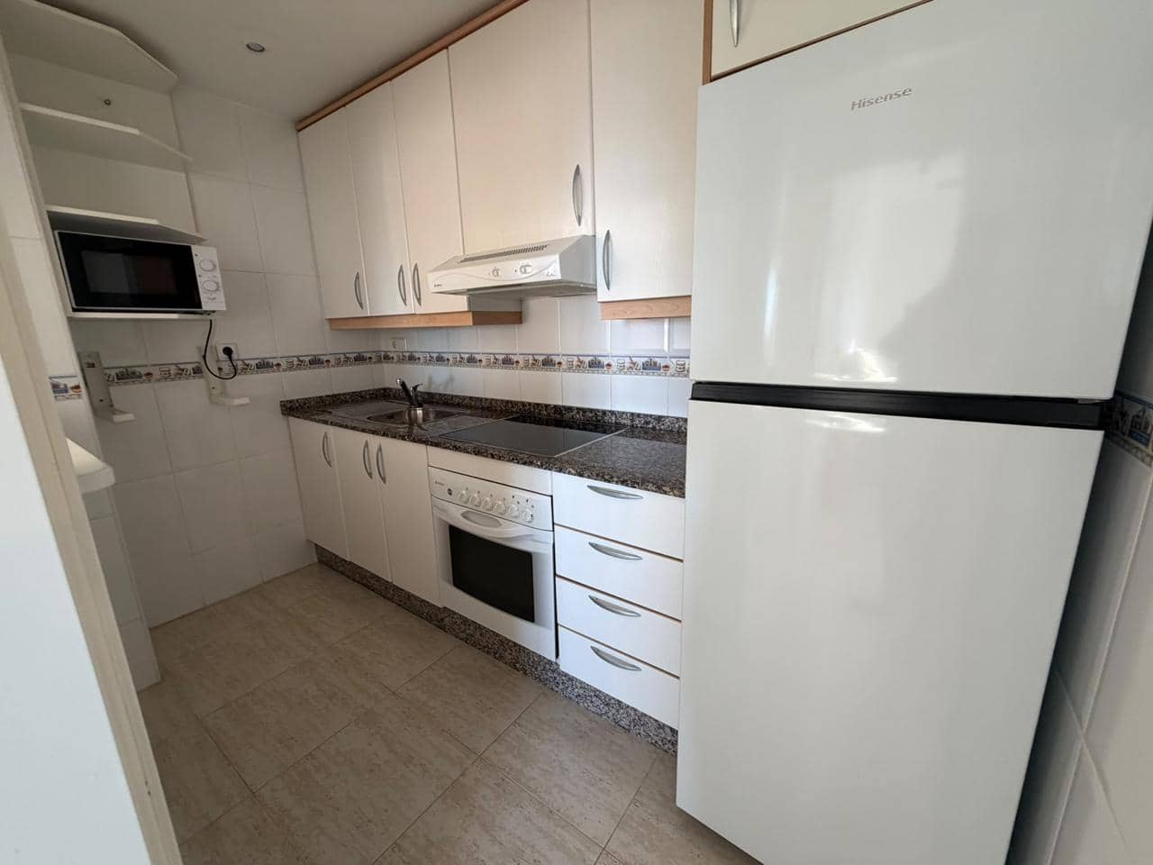 Piso de 1 habitación en La Manga del Mar Menor en venta con piscina - 145.000 € (Ref: 10113403)
