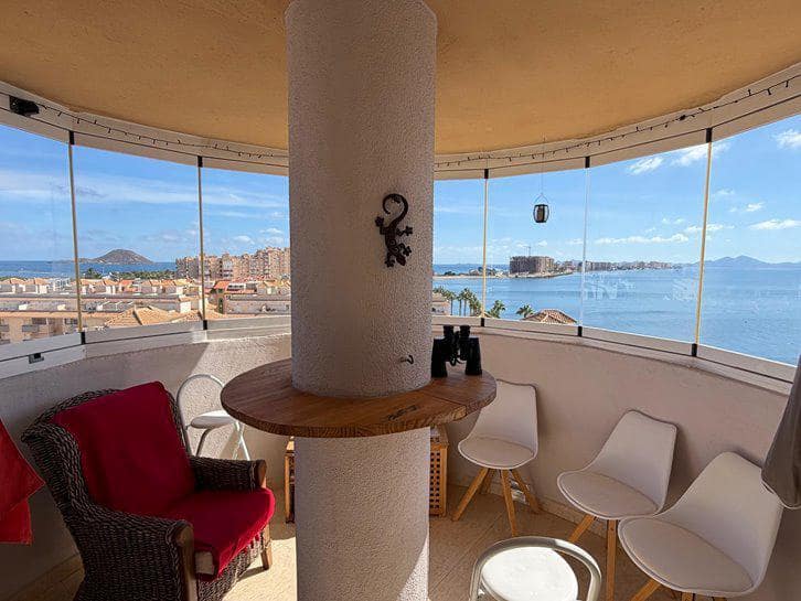 2 makuuhuone Asunto myytävänä paikassa La Manga del Mar Menor mukana uima-altaan 
autotalli - 229 000 € (Ref: 10118193)